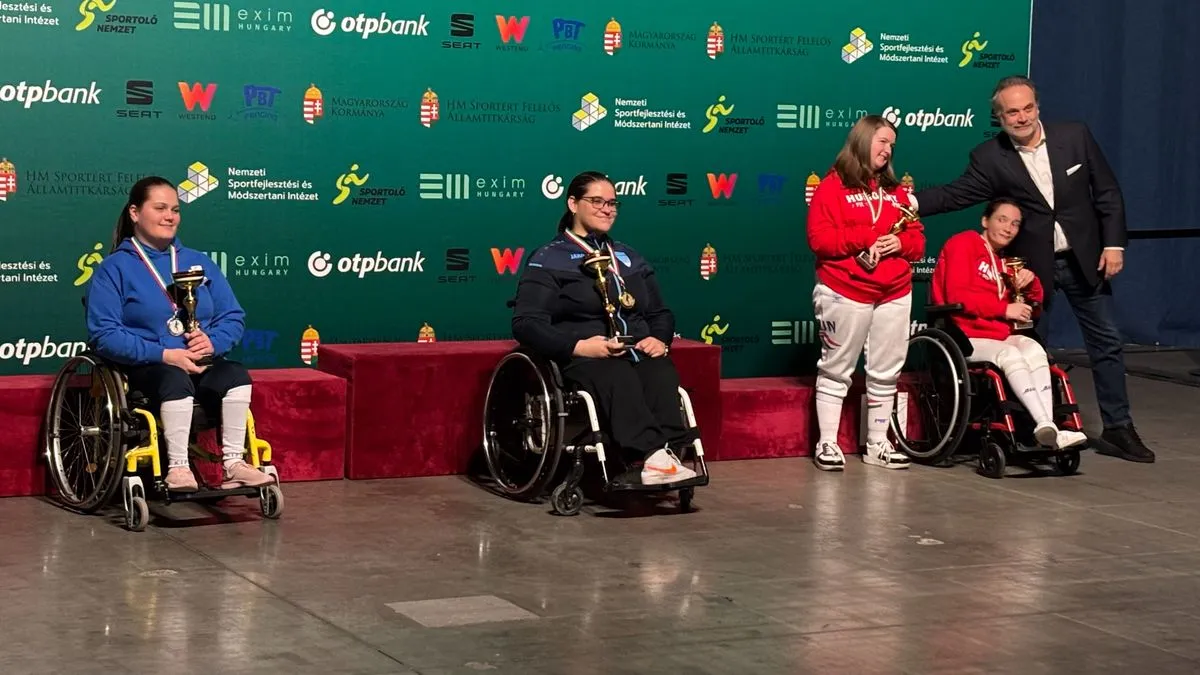 Két fegyvernemben is dobogón a csabai vívó